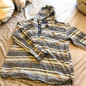 Men’s chaps large hooded shirt